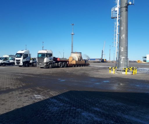 из Италии в СПб привезли 92 тонны